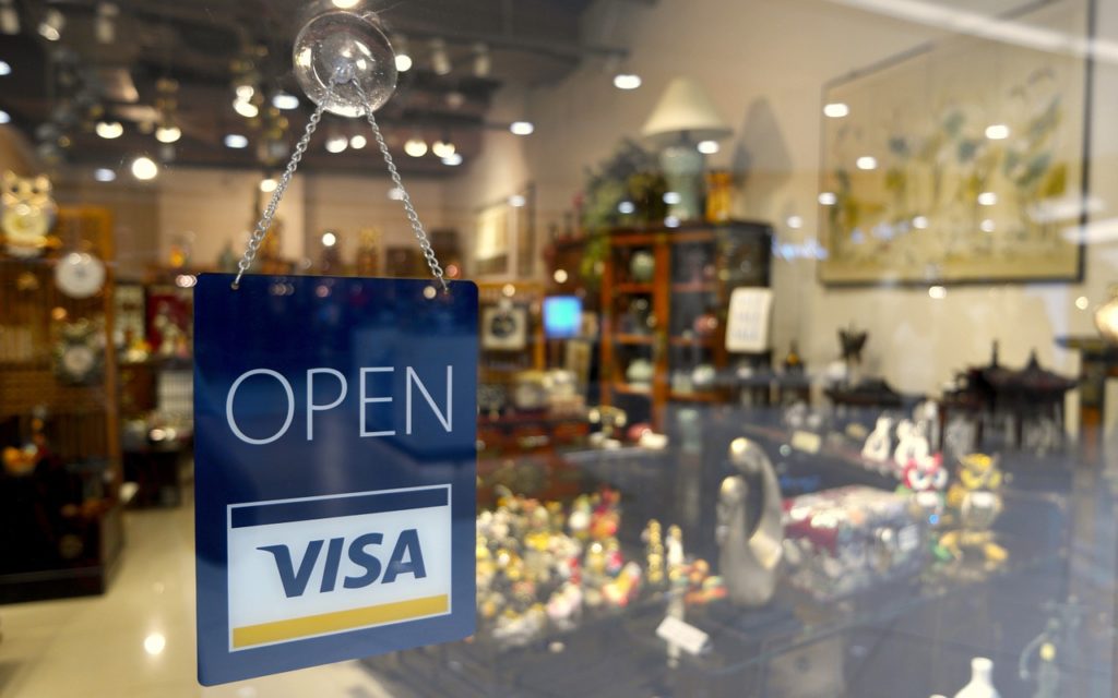 what happens to personal loans when the lender dies